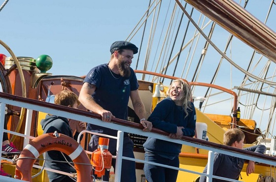 Navigation : une croisière participative sur un grand voilier