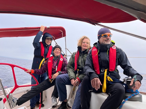 Un stage de voile alliant apprentissage et découverte