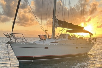 Stage de voile Marseille : cap sur les Calanques et les Îles du Frioul
